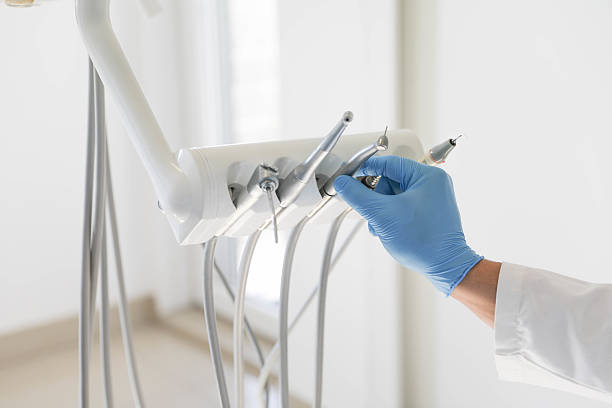 24/7 Emergency Teeth Whitening experts in Salyersville, KY